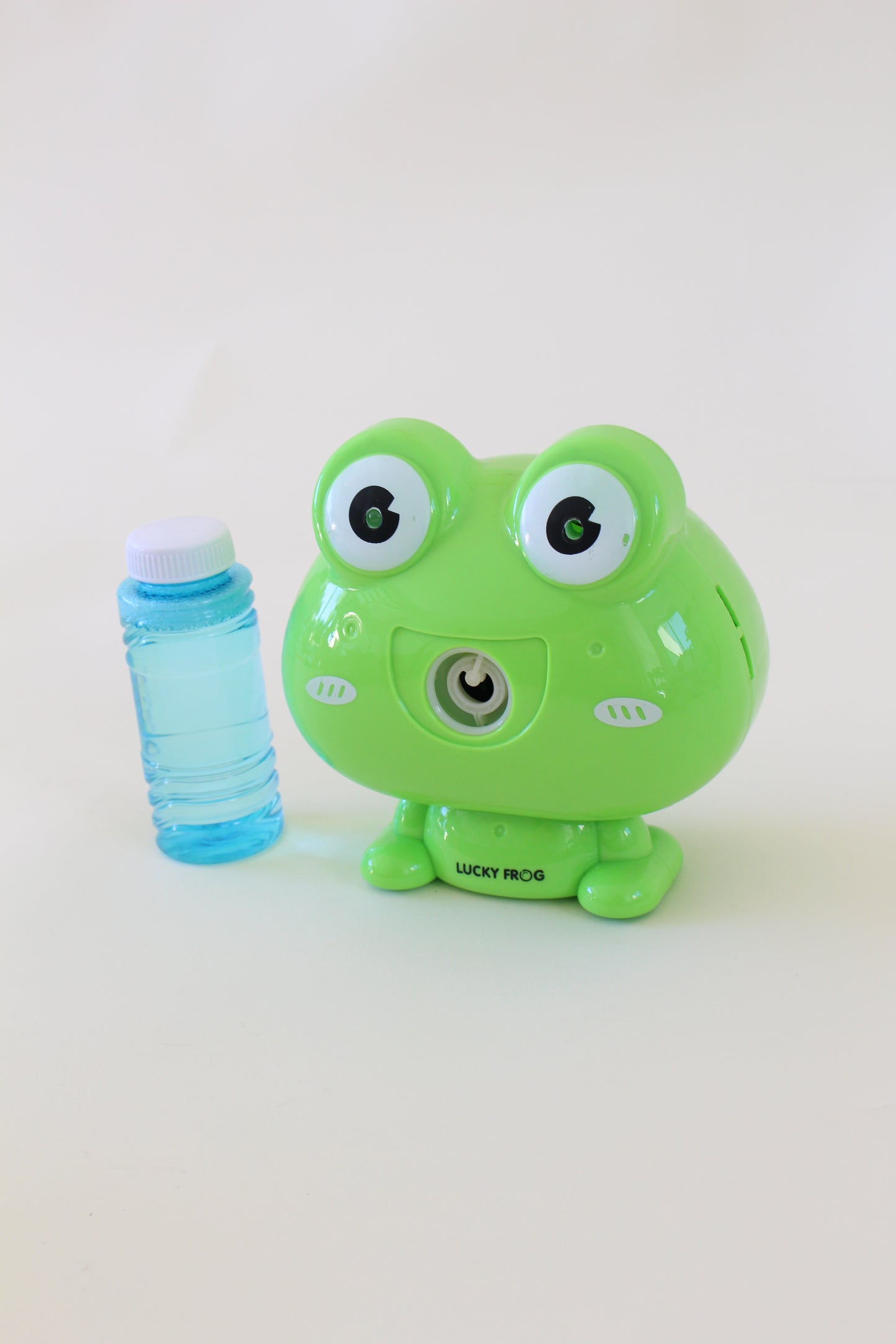 Lucky Frog Bubble Machine